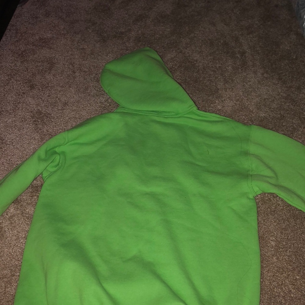 A DISCOVERY TITANS HODDIE